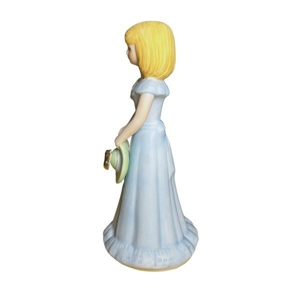 Enesco Growing Up Girls Classic Porcelain Figurine Blonde Birthday Age 14 or 4 - Picture 2 of 13